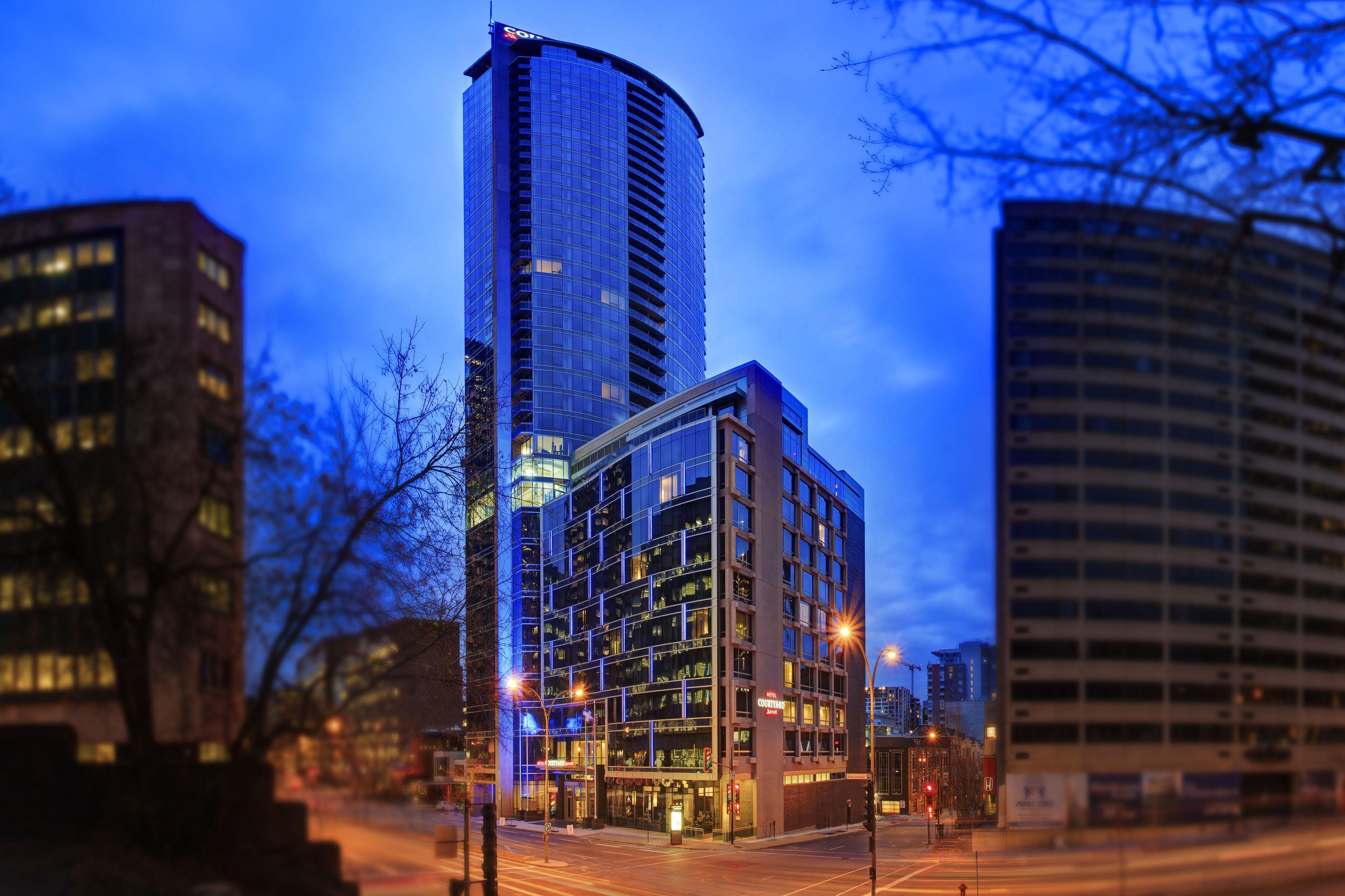 Courtyard Par Marriott Montreal Centre-Ville, Montreal